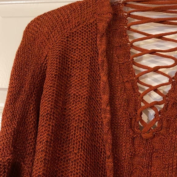 LAST CHANCE Lety & Me rust open cardigan with string detail in  back 2X - Picture 4 of 6